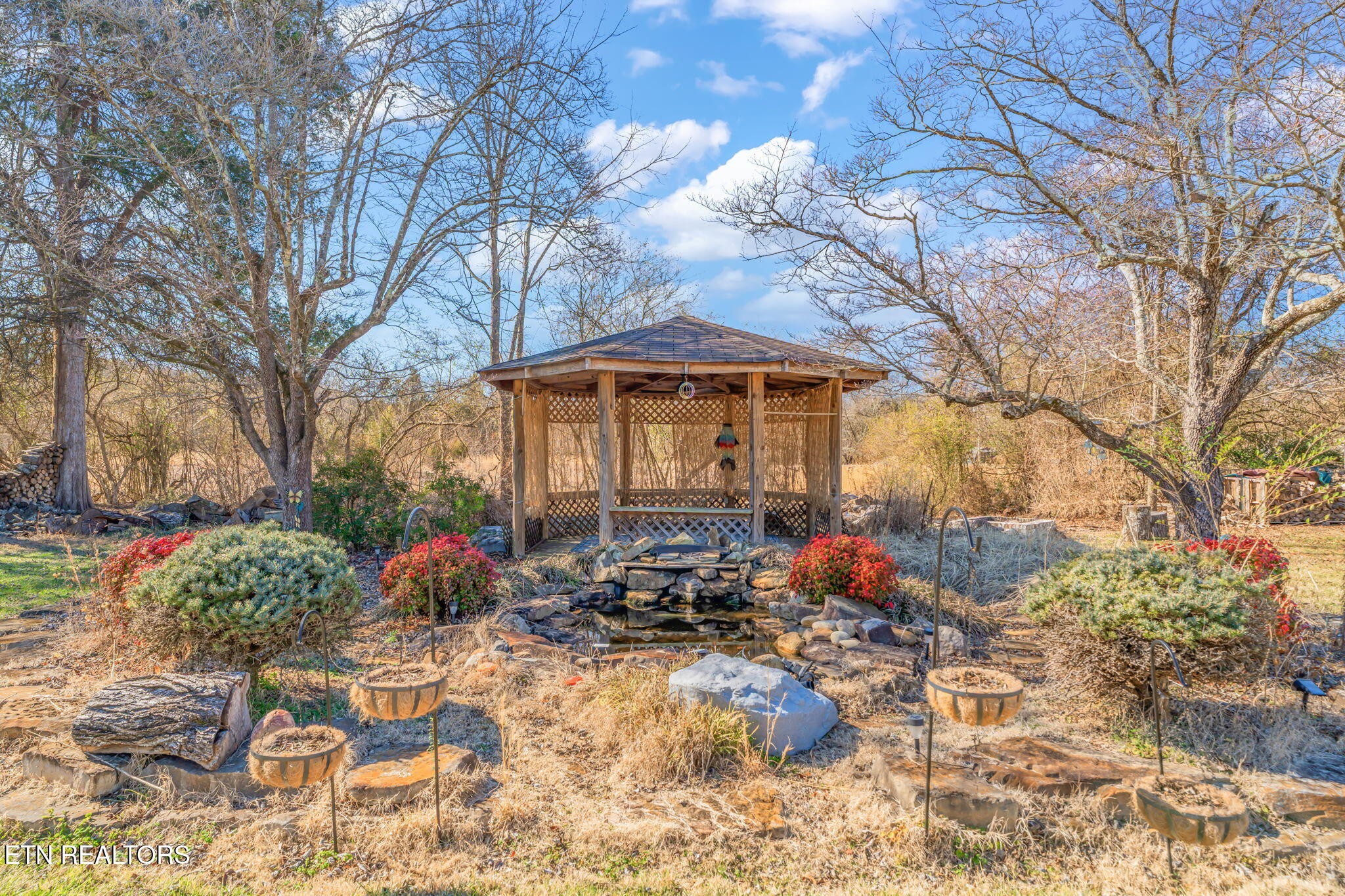 7237 Oakmeade Road Powell, TN 37849 - Photo 3 of 31 Gallery Image 3
