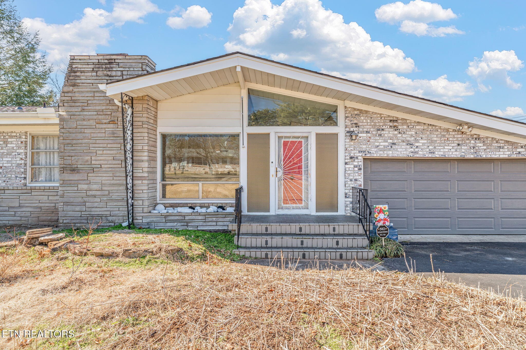 7237 Oakmeade Road Powell, TN 37849 - Photo 7 of 31 Gallery Image 7