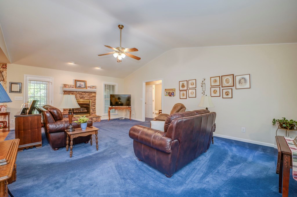138 Ralston Court Dalton, GA 30721 - Photo 9 of 43 Gallery Image 9