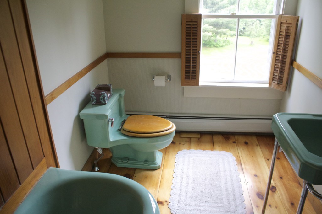68 Woodhill Road Bow, NH 03304 - Photo 16 of 36