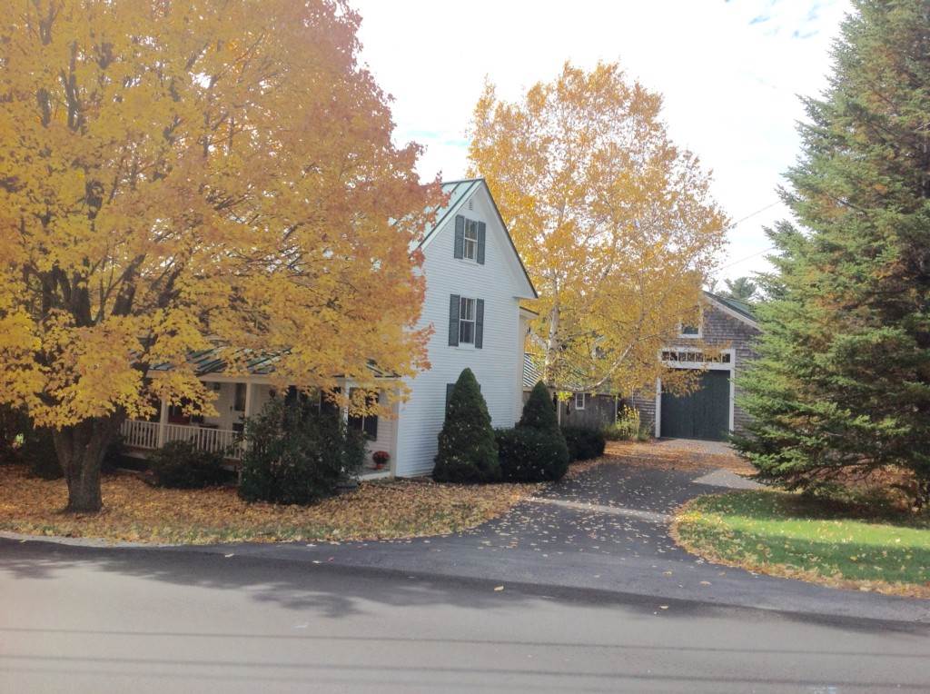 68 Woodhill Road Bow, NH 03304 - Photo 3 of 36