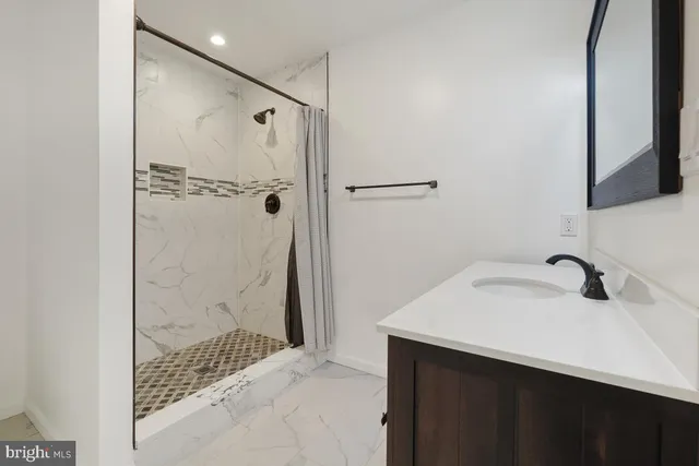 $4,200 | 2912 Newcastle Avenue, Silver Spring, MD 20910