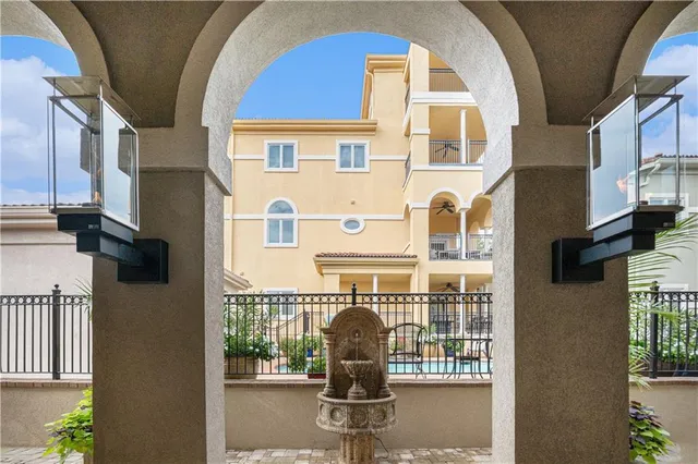 $2,000,000 | 4 East 51st Street, Kansas City, MO 64112