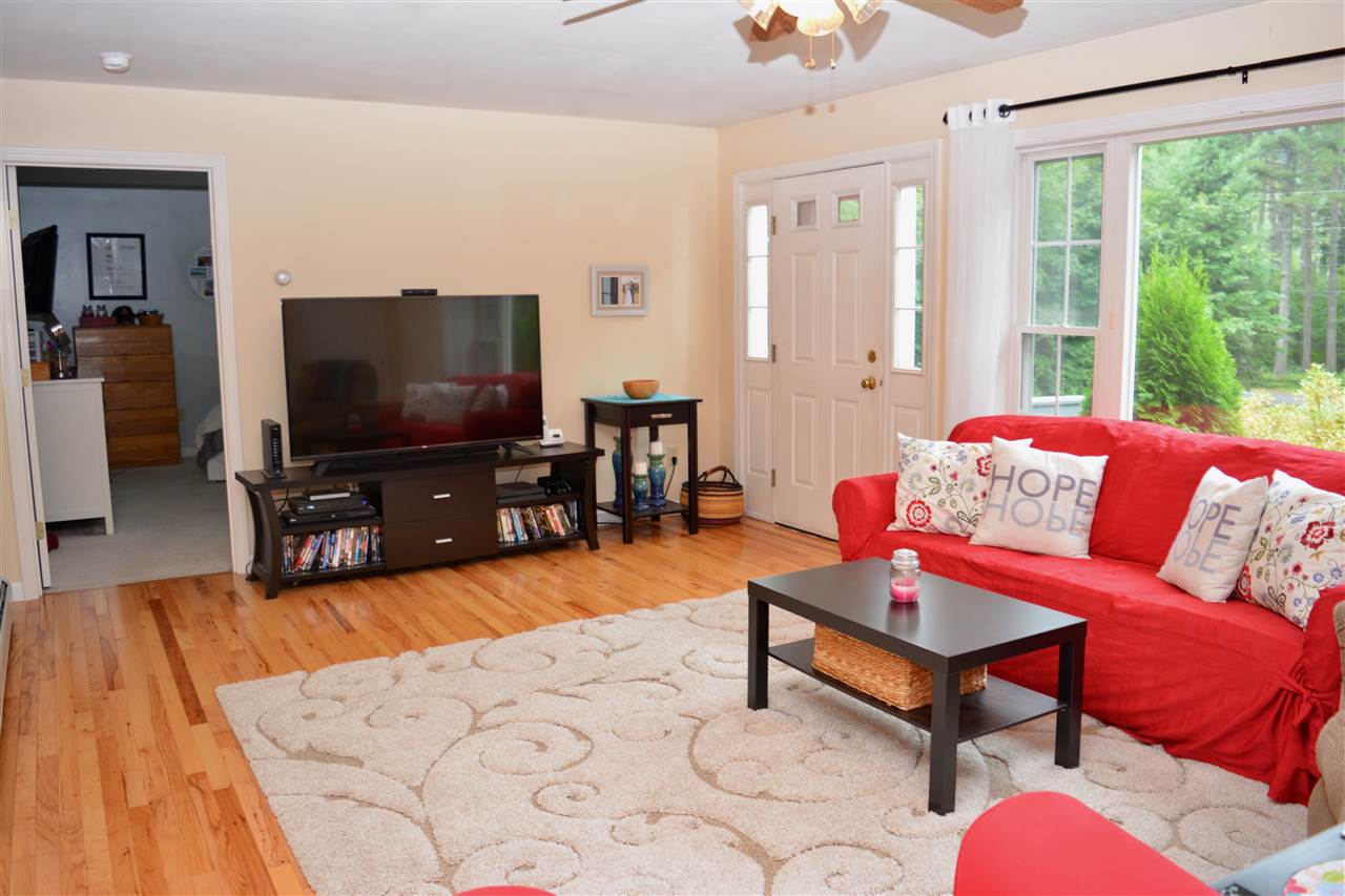 170 Stocker Pond Road Grantham, NH 03753 - Photo 5 of 26