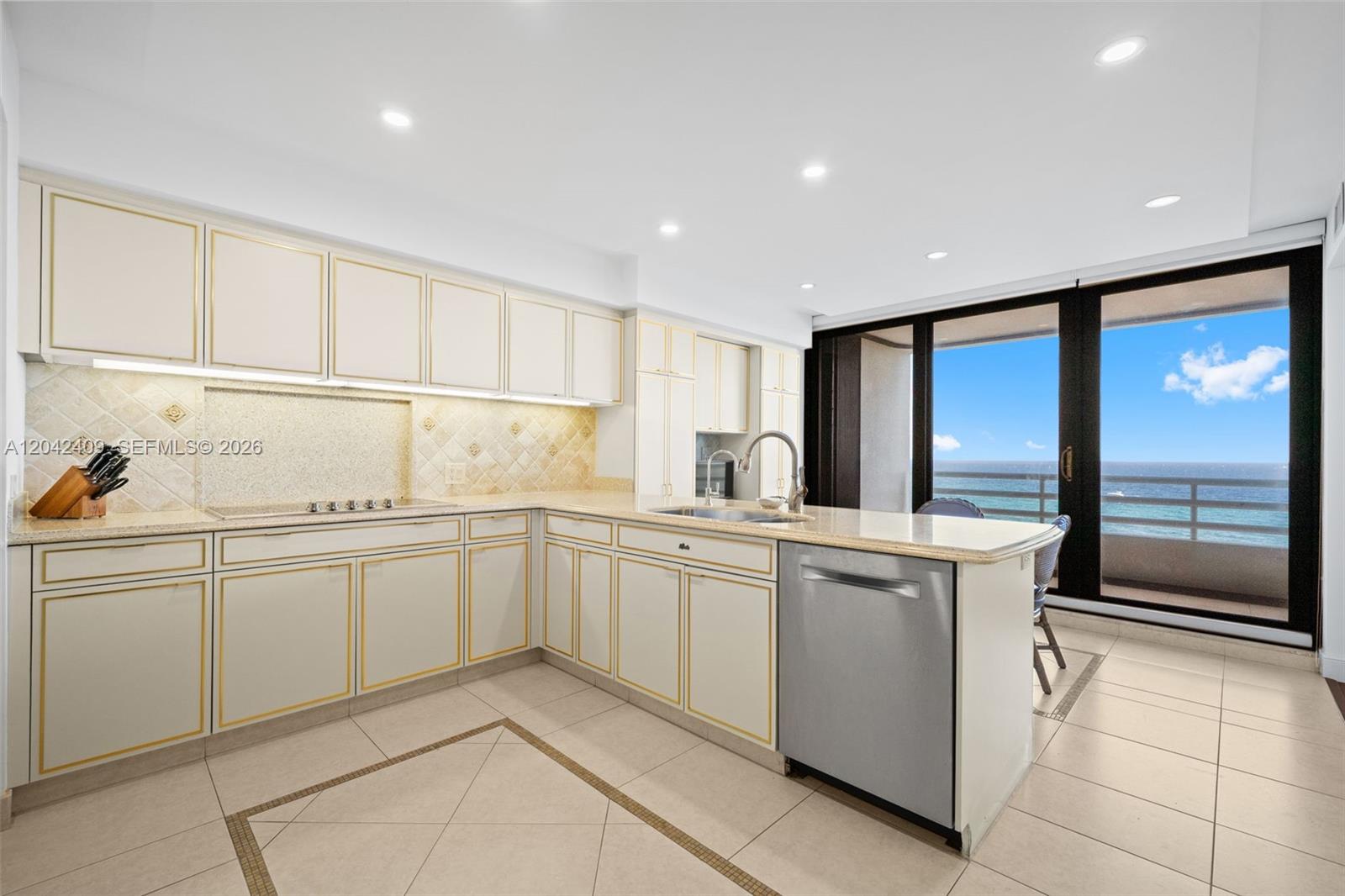 1500 South Ocean Boulevard, Unit 804 Boca Raton, FL 33432 - Photo 12 of 51