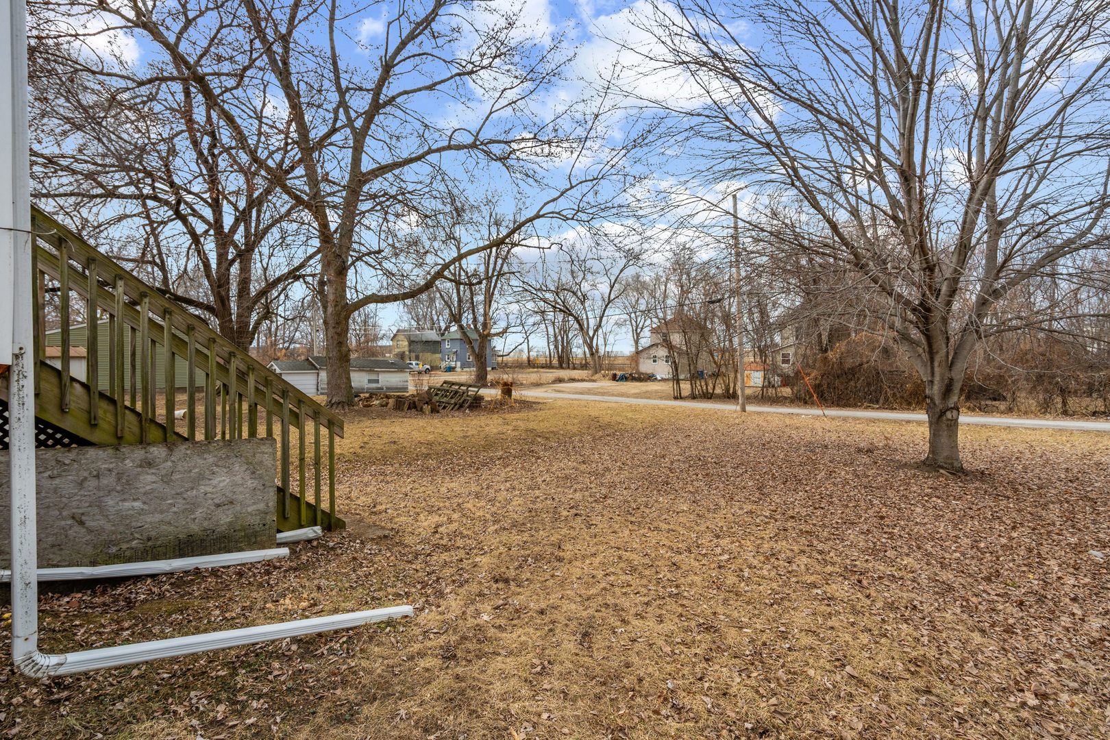 217 12th Street East Moline, IL 61244 - Photo 3 of 19
