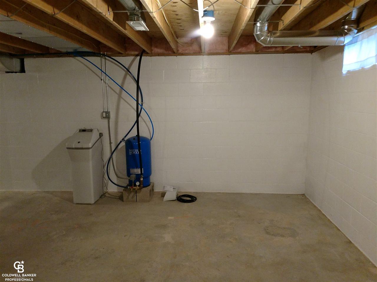 12168 Fisher Road Yale, MI 48097 - Photo 16 of 23