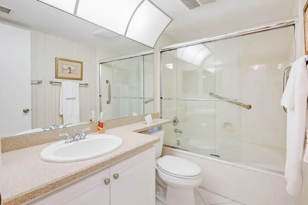 $255,000 | 5121 Oakhill Lane, Unit 416, Delray Beach, FL 33484