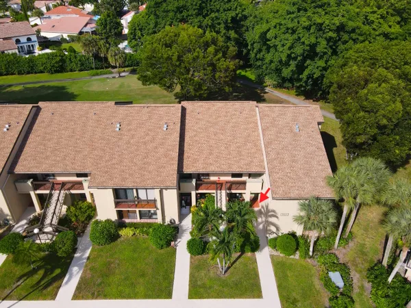 $255,000 | 5121 Oakhill Lane, Unit 416, Delray Beach, FL 33484
