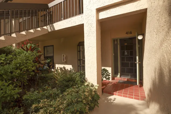 $255,000 | 5121 Oakhill Lane, Unit 416, Delray Beach, FL 33484