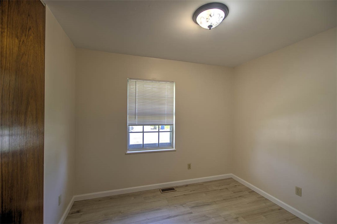 2007 Windsor Road Decatur, IL 62521 - Photo 15 of 26 an empty room with a window