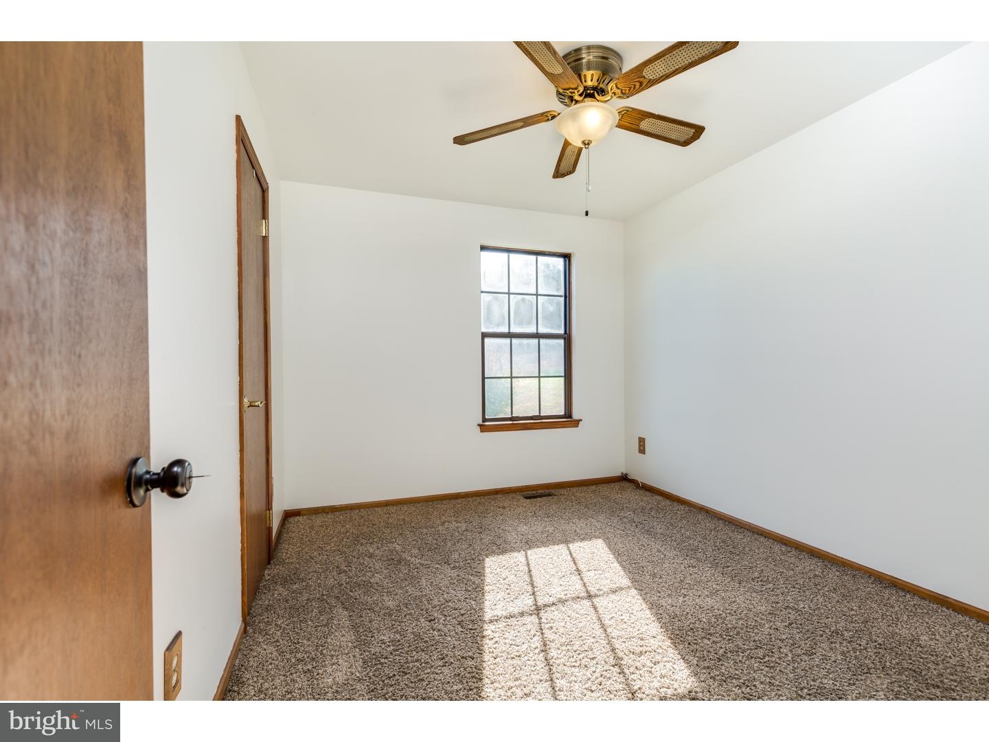 3 Blue Grass Road Clementon, NJ 08021 - Photo 15 of 25 Bedroom 2