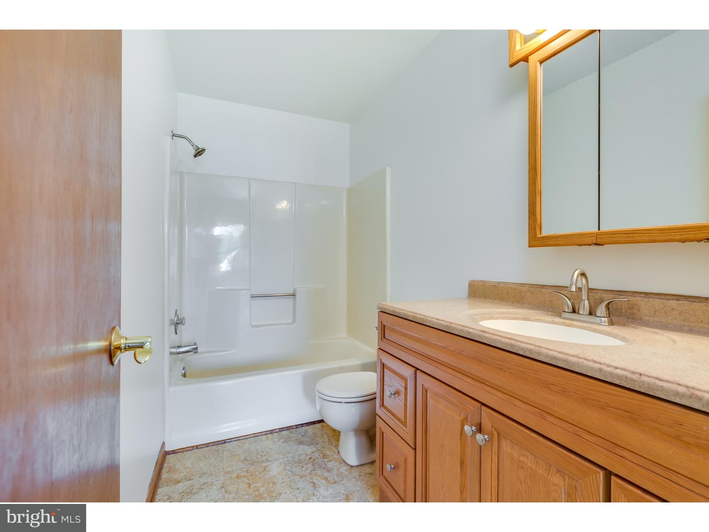 3 Blue Grass Road Clementon, NJ 08021 - Photo 18 of 25 Bathroom