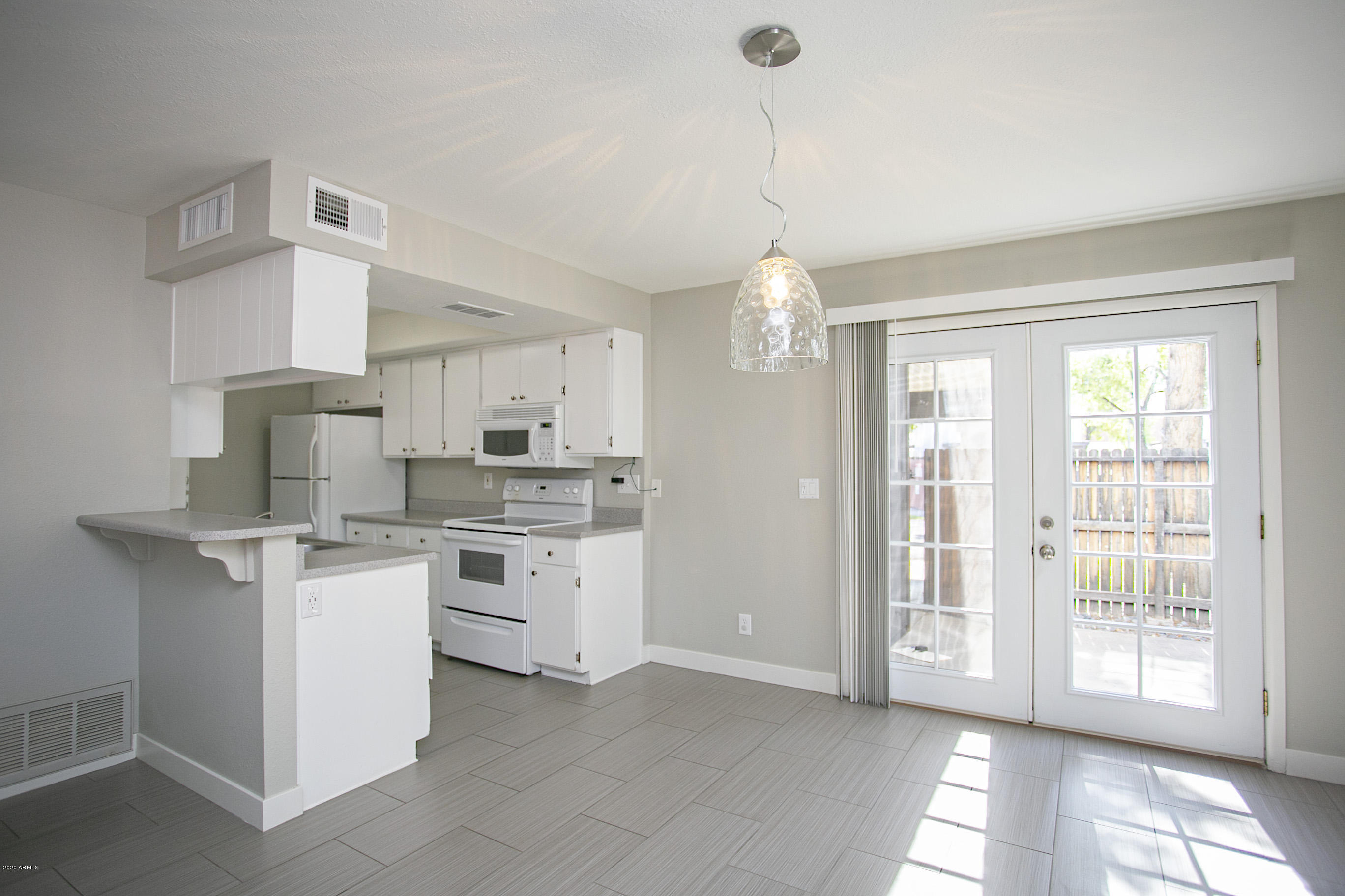 13238 North 3rd Way Phoenix, AZ 85022 - Photo 20 of 36 23 (1)