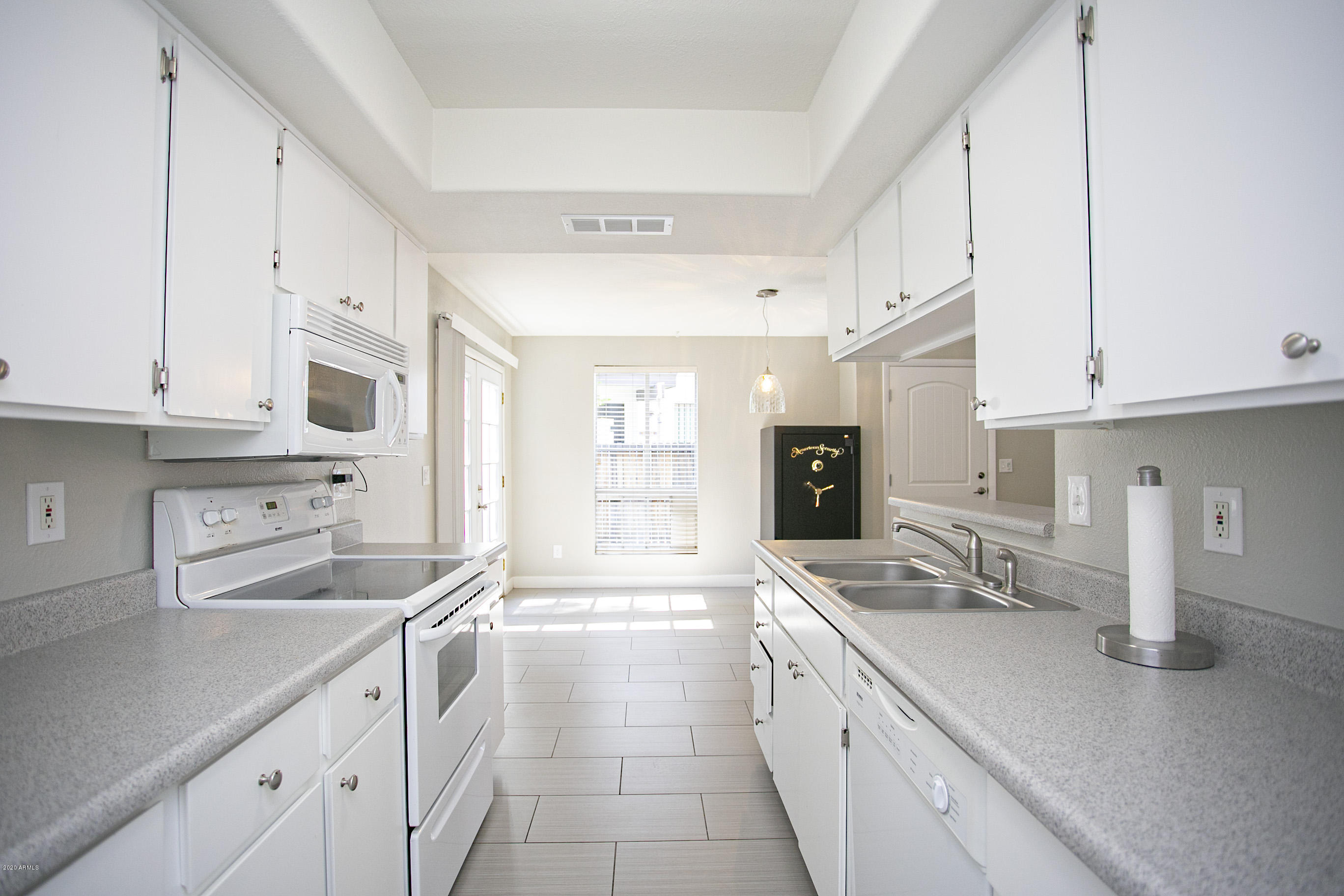 13238 North 3rd Way Phoenix, AZ 85022 - Photo 23 of 36 26 (1)