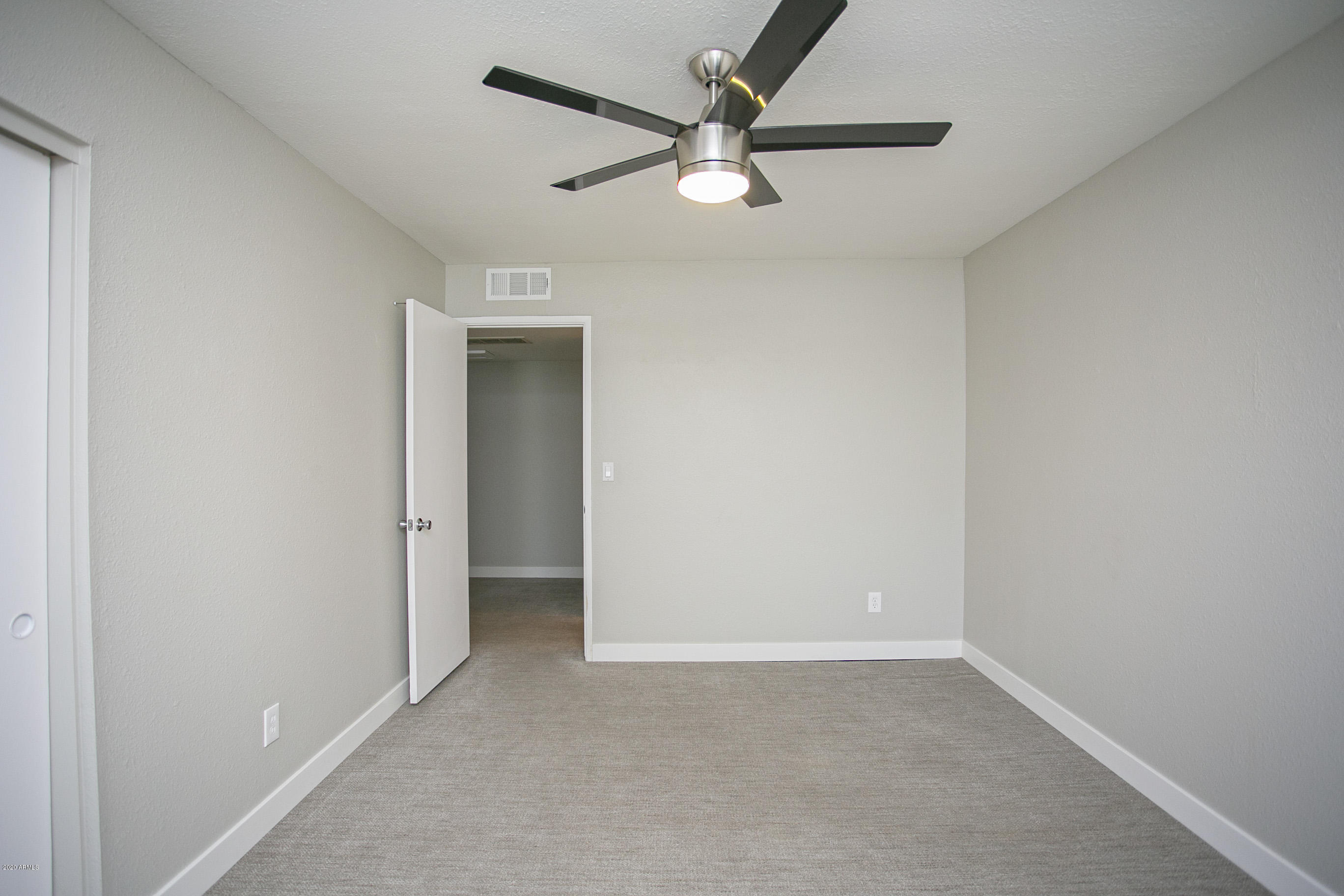 13238 North 3rd Way Phoenix, AZ 85022 - Photo 33 of 36 40 (2)