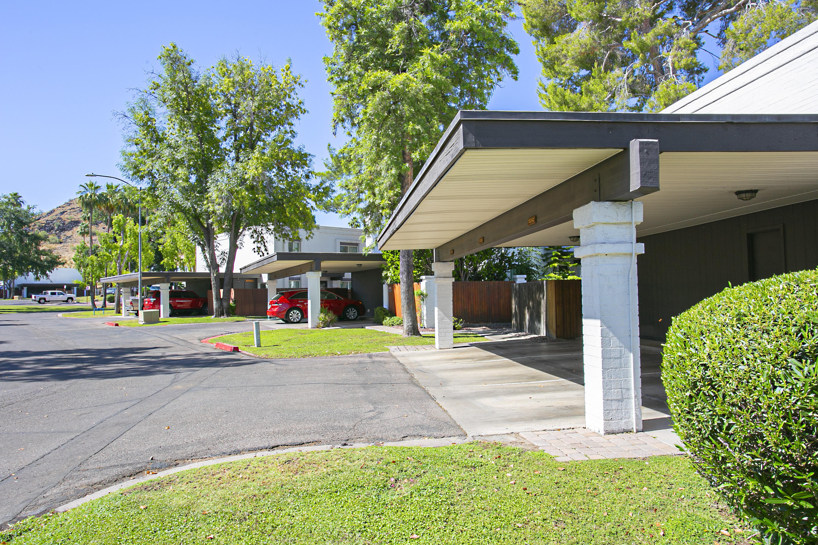 13238 North 3rd Way Phoenix, AZ 85022 - Photo 6 of 36 6 (1)