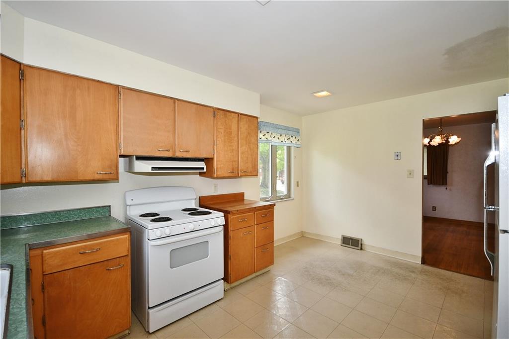 1245 Varner Road Pittsburgh, PA 15227 - Photo 11 of 25 Gallery Image 11