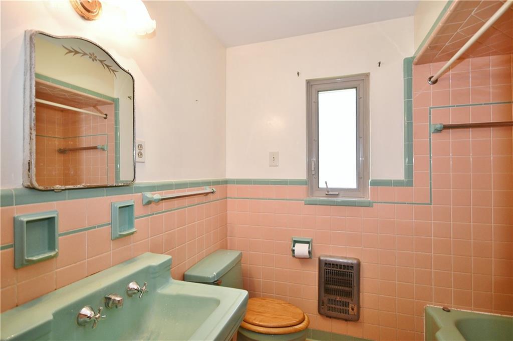 1245 Varner Road Pittsburgh, PA 15227 - Photo 13 of 25 Gallery Image 13