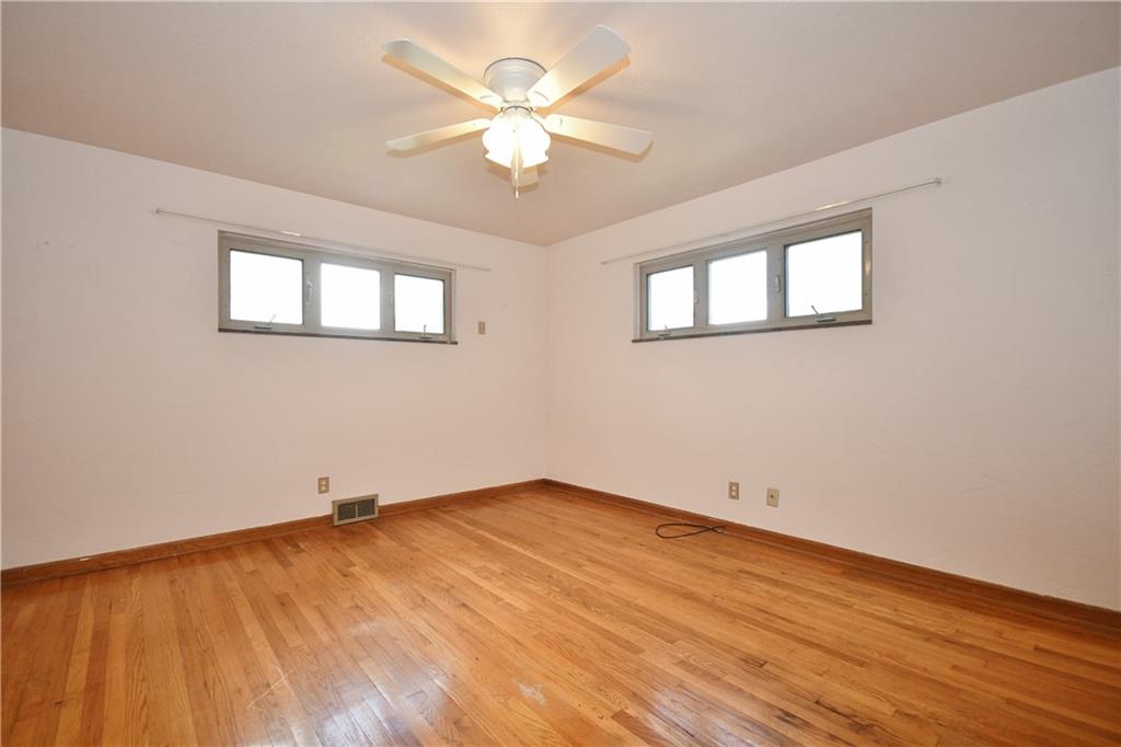 1245 Varner Road Pittsburgh, PA 15227 - Photo 14 of 25 Gallery Image 14