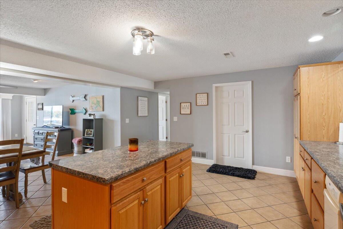 783 Winn Road, Unit 5B Osage Beach, MO 65065 - Photo 9 of 29 11