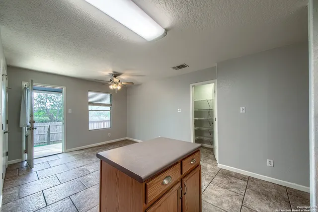 $1,900 | 132 Wistoria Court, Cibolo, TX 78108