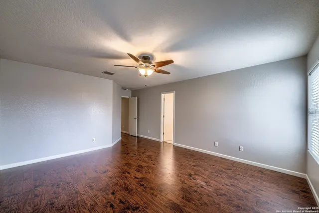 $1,900 | 132 Wistoria Court, Cibolo, TX 78108