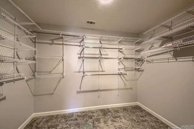 $1,900 | 132 Wistoria Court, Cibolo, TX 78108