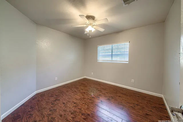 $1,900 | 132 Wistoria Court, Cibolo, TX 78108