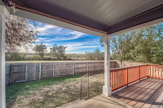 $1,900 | 132 Wistoria Court, Cibolo, TX 78108