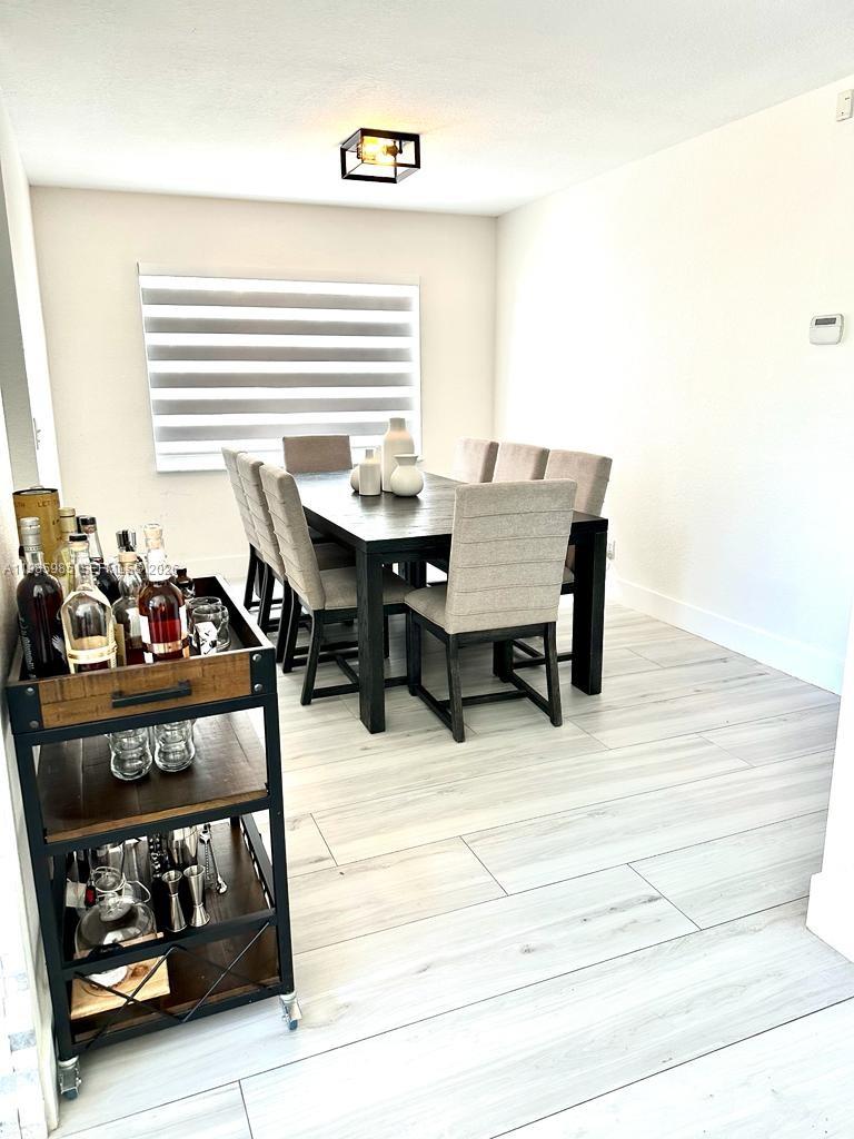 2484 Southwest 177th Terrace Miramar, FL 33029 - Photo 5 of 10