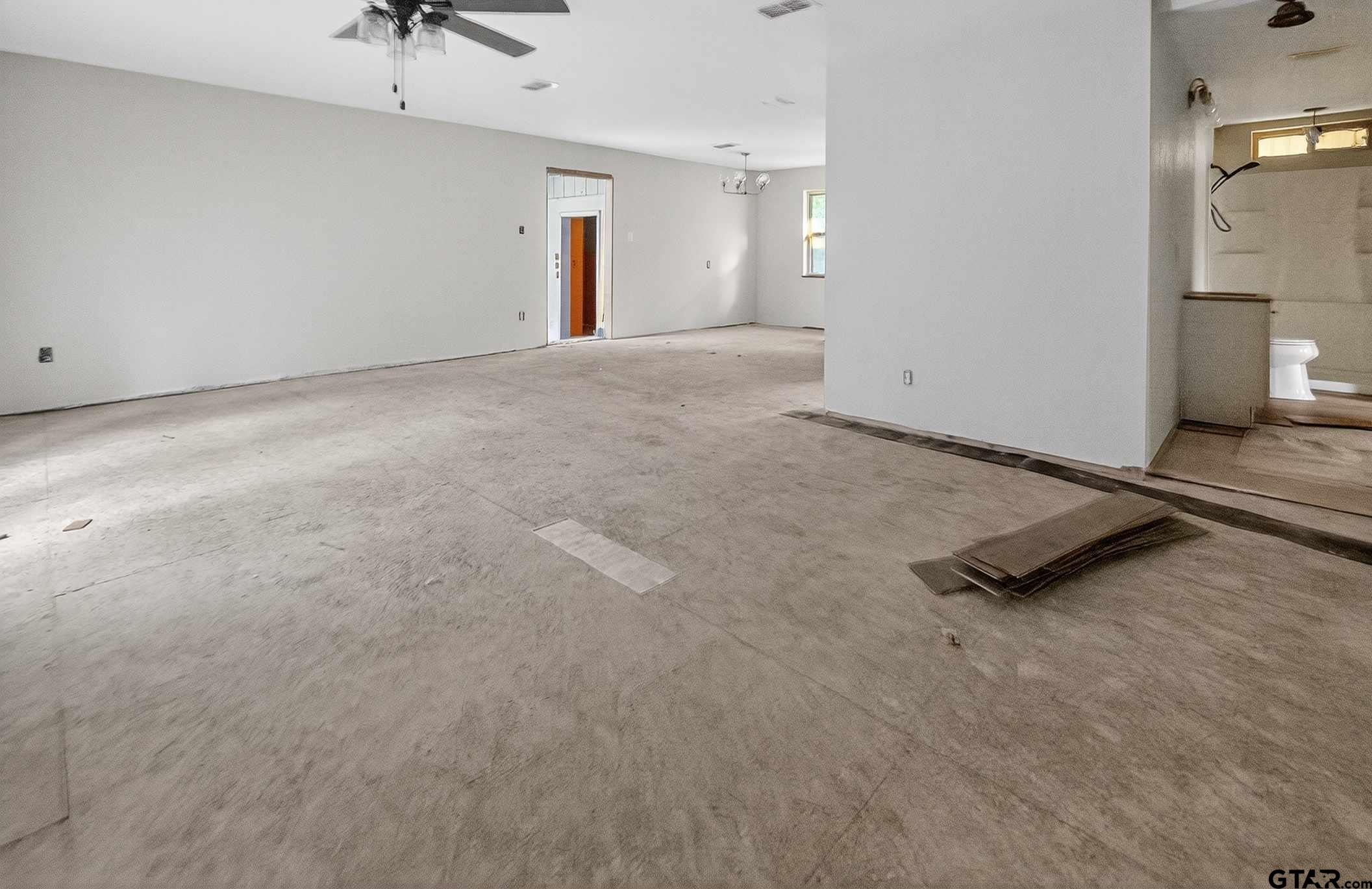 295 County Road 3540 Hawkins, TX 75765 - Photo 7 of 31