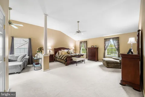 $889,000 | 806 Arbor Lane, Schwenksville, PA 19473
