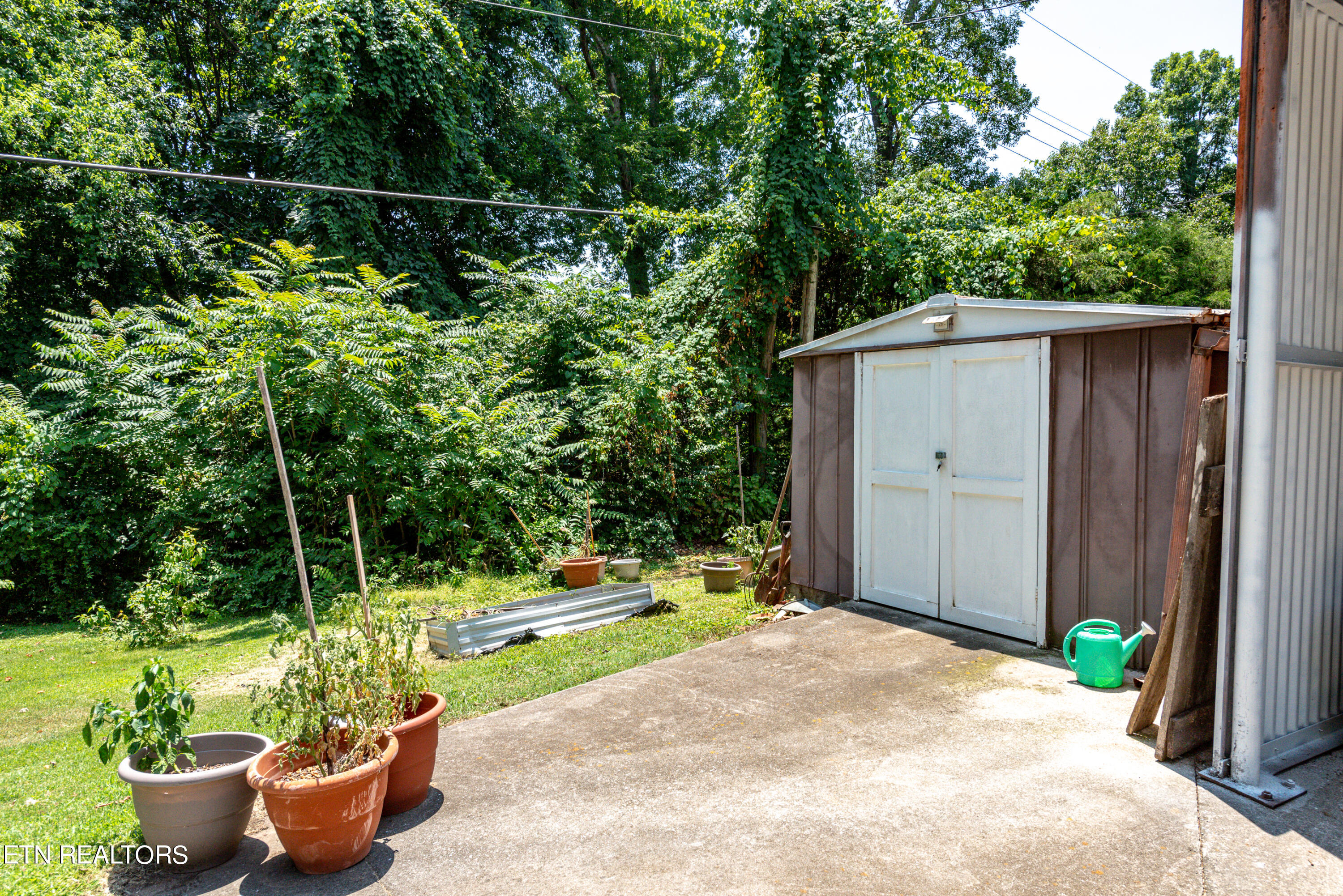 553 West Hunt Road Alcoa, TN 37701 - Photo 48 of 48 DSC_9570
