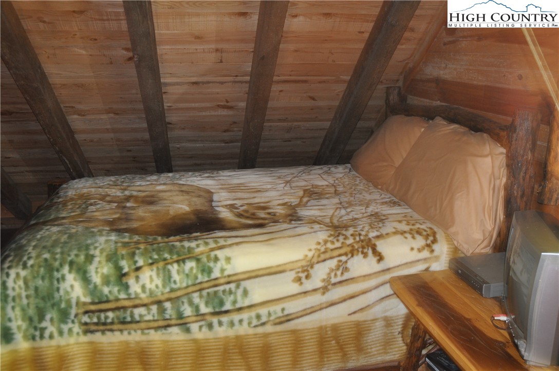 0 Summit Road Purlear, NC 28665 - Photo 17 of 34