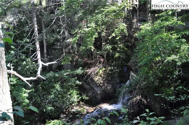 $395,000 | 0 Summit Road, Purlear, NC 28665