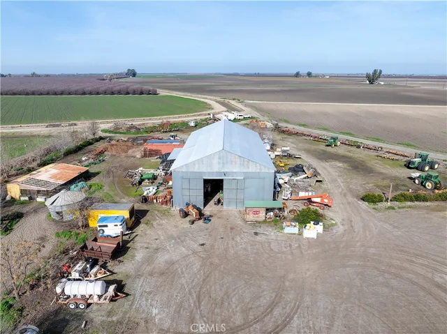 $1,200,000 | 9100-9194 Highway 152, Dos Palos, CA 93620