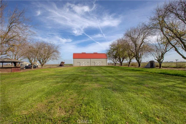 $1,200,000 | 9100-9194 Highway 152, Dos Palos, CA 93620