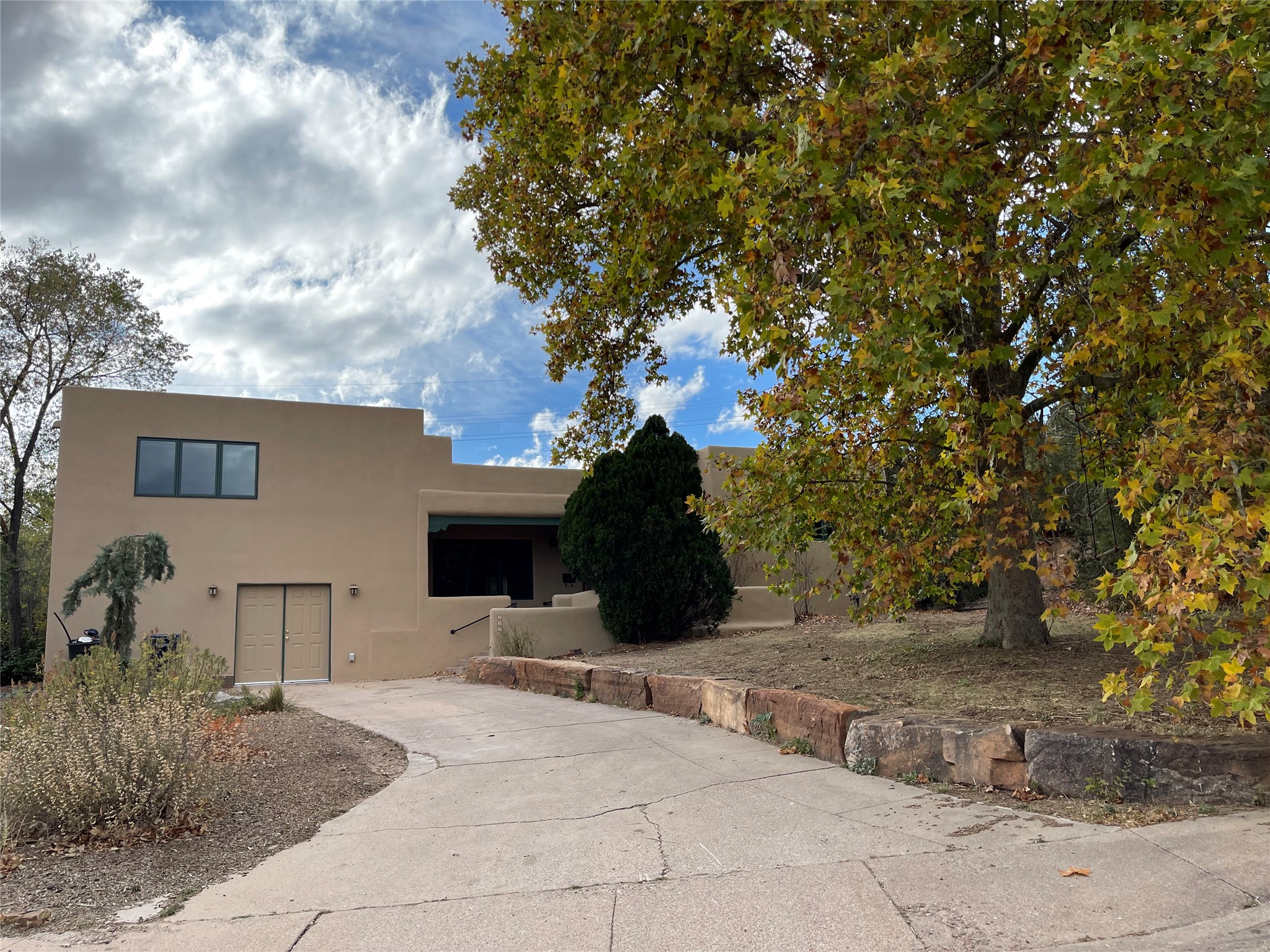 222 Spruce Street Santa Fe, NM 87501 - Photo 1 of 1