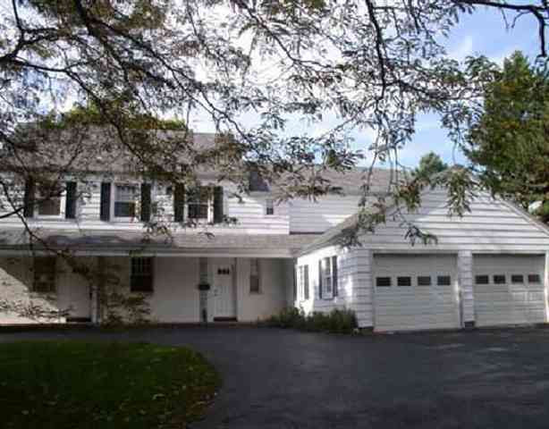 9 Cherry Tree Road Colonie, NY 12211 - Photo 1 of 2 Photo 1