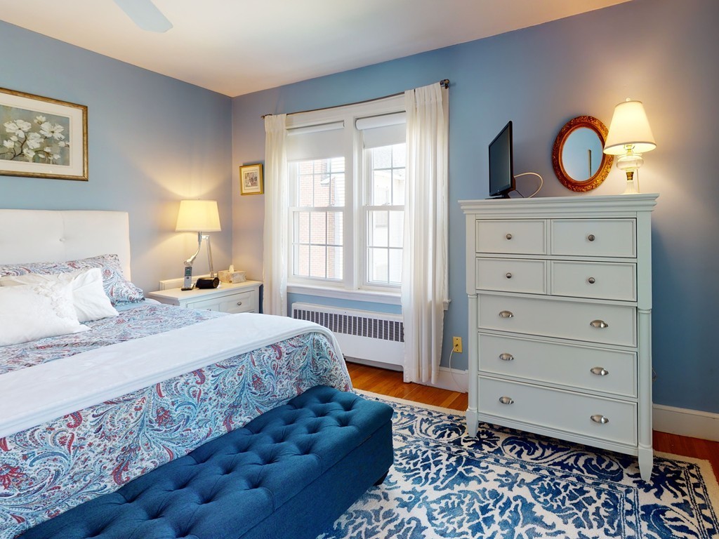 21-23 Crescent Road Belmont, MA 02478 - Photo 11 of 38 Gallery Image 11
