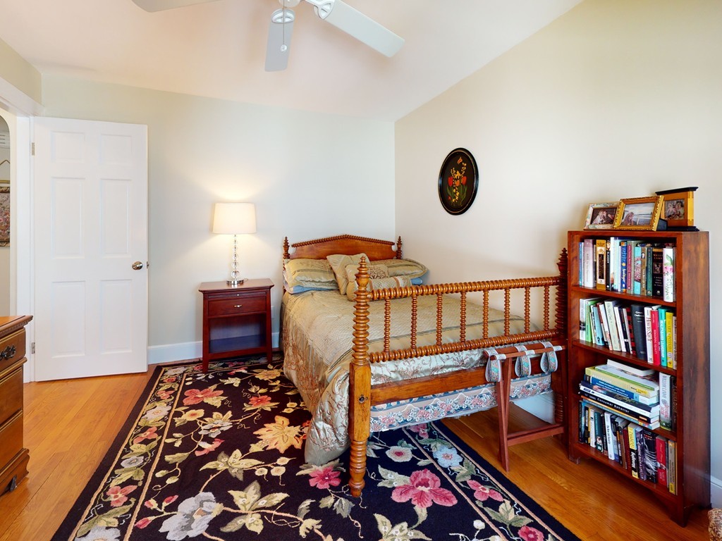 21-23 Crescent Road Belmont, MA 02478 - Photo 15 of 38 Gallery Image 15