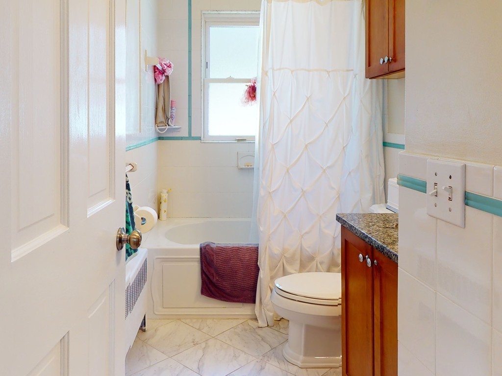 21-23 Crescent Road Belmont, MA 02478 - Photo 17 of 38 Gallery Image 17