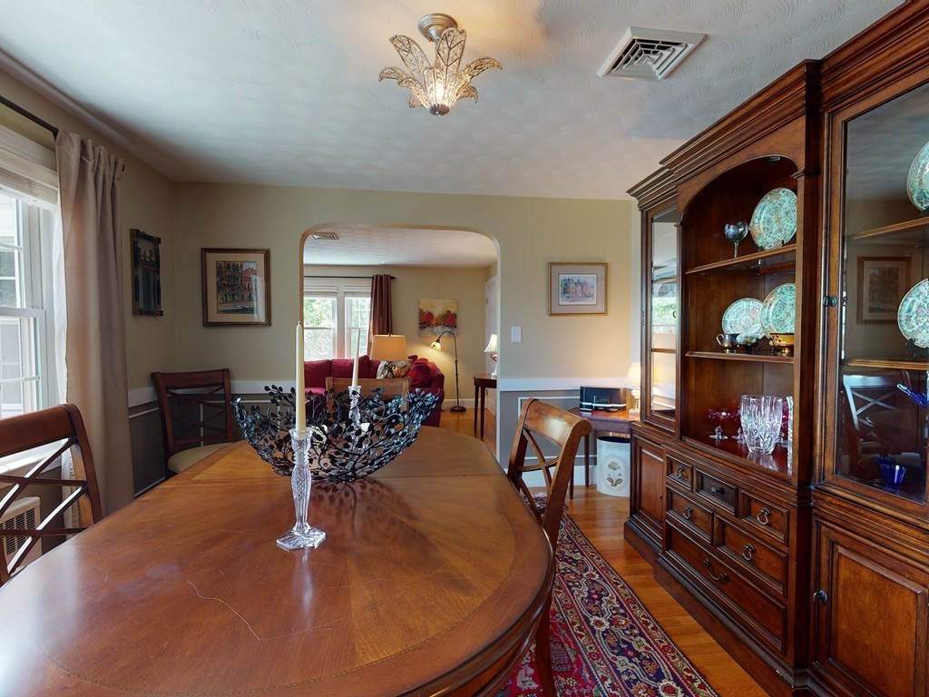21-23 Crescent Road Belmont, MA 02478 - Photo 5 of 38 Gallery Image 5