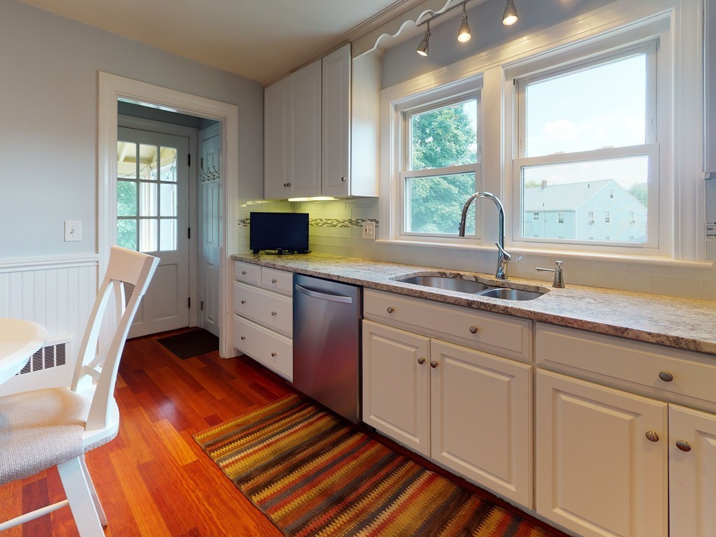 21-23 Crescent Road Belmont, MA 02478 - Photo 9 of 38 Gallery Image 9