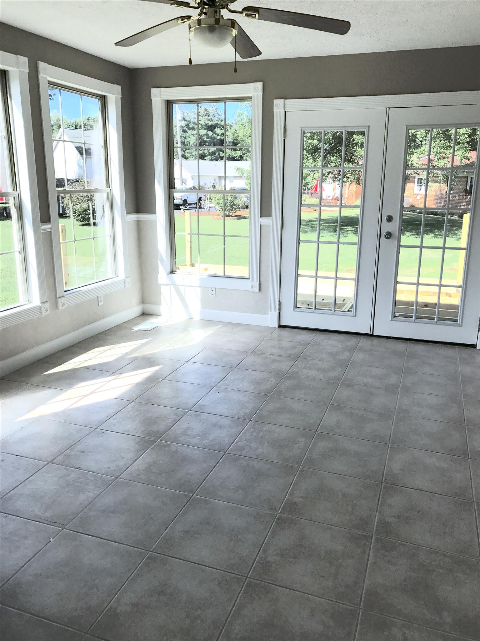 2759 Heights Circle Road Greenbrier, TN 37073 - Photo 8 of 30 a view of an empty room with a window