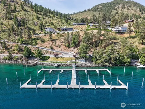 $1,199,000 | 4124 Lakeview Place, Chelan, WA 98816