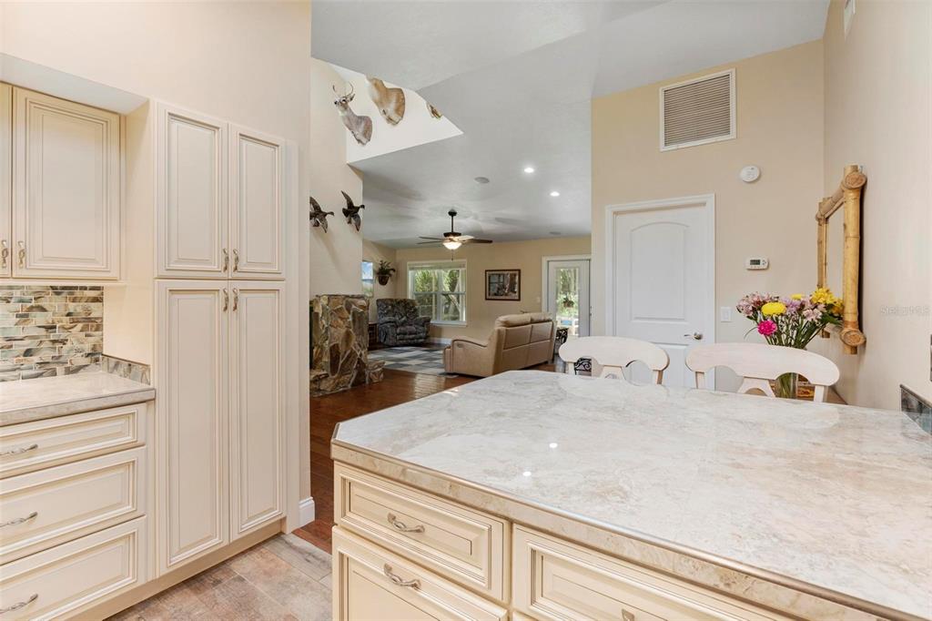 405 East Hall Road Merritt Island, FL 32953 - Photo 9 of 42 Gallery Image 9