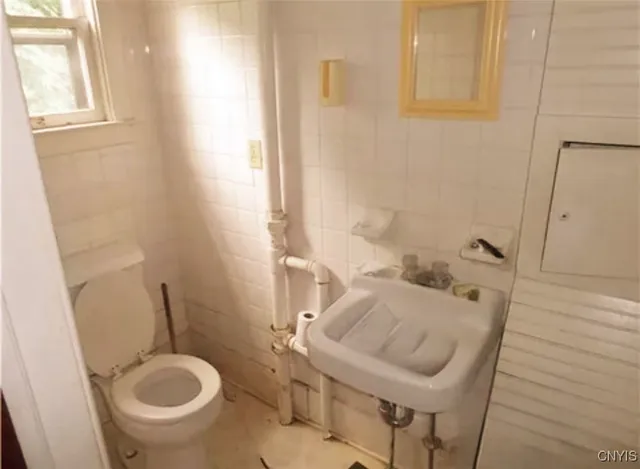 $125,000 | 929 West Onondaga Street, Syracuse, NY 13204