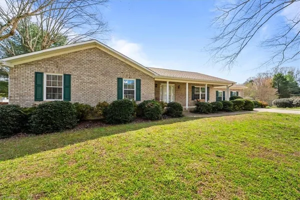 $450,000 | 8997 Pepper Ridge Court, Oak Ridge, NC 27310